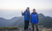 На връх Чуанди Динг, сутринта, Сяо Яо и аз - At Chuandi Ding peak, morning, Xiao Yao and me