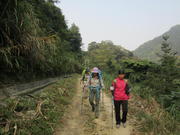 По пътя към село Пинкън - On the path to Pingkeng village