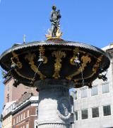 Caritas-Fountain of the golden apples