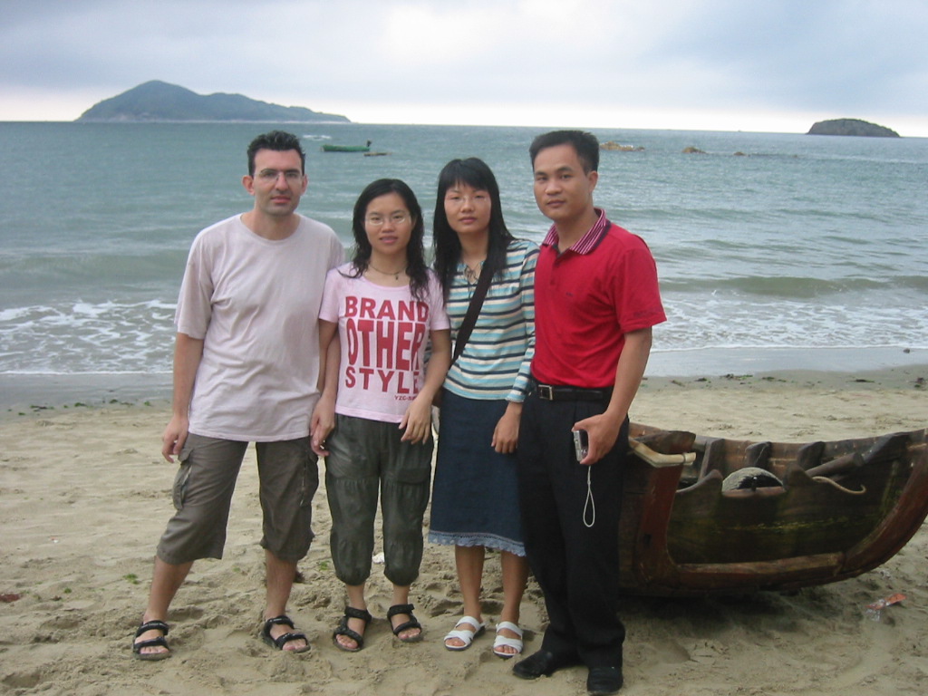 Yangxi- beach-we-01