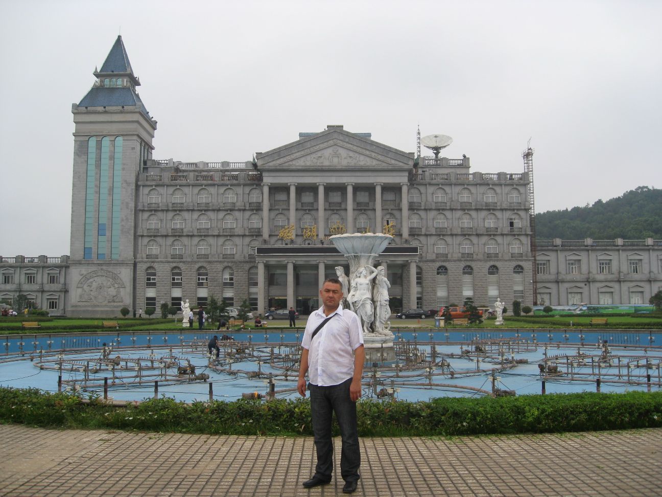 China Shanghai-Huangshi'2011-09-06-16 028