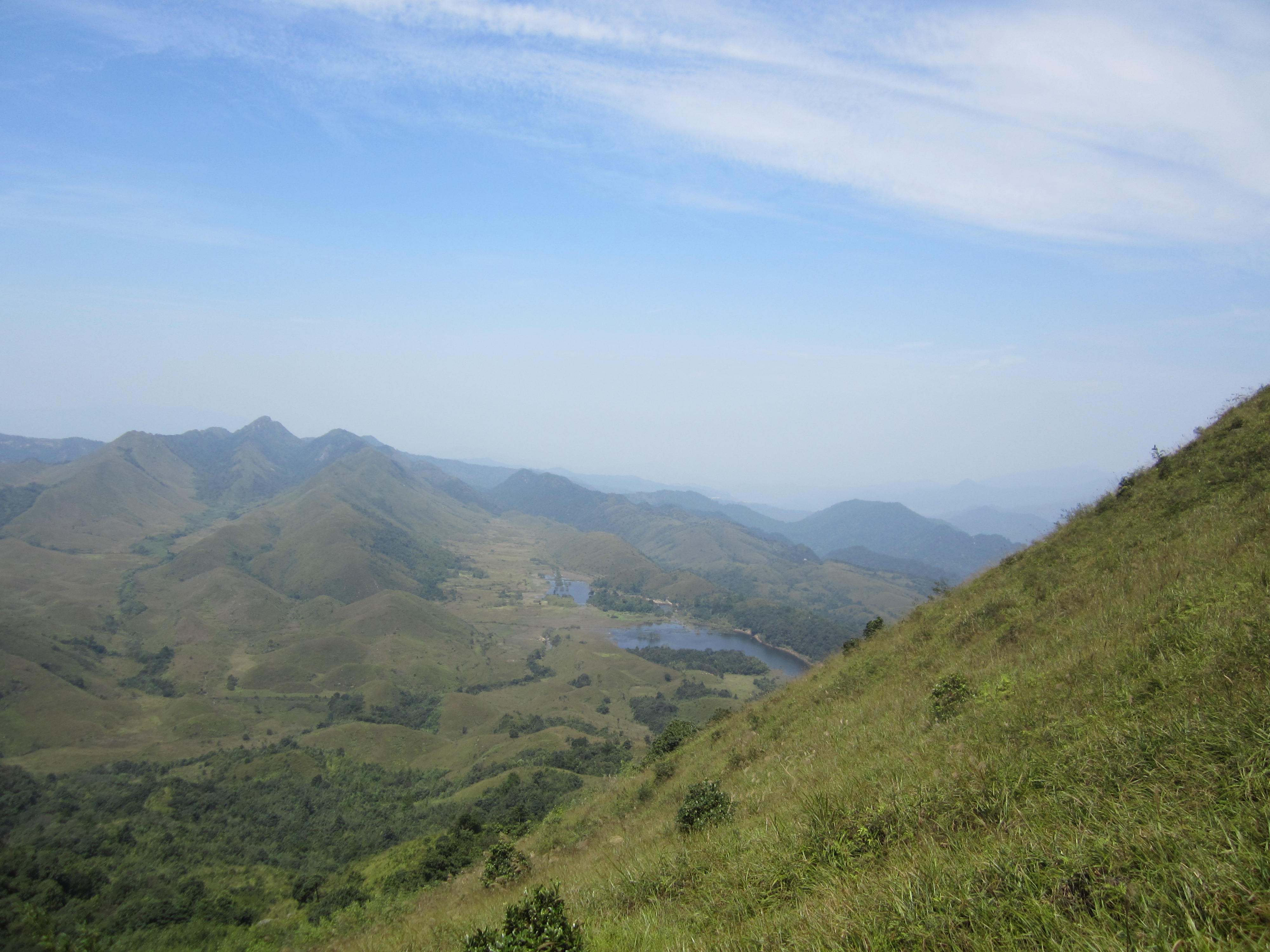 Гледки от склона на връх Гаоджан - Views from Gaozhang peak slope