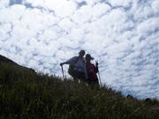 Ча Нонг и Мариса на връх Гаоджан - Cha Nong and Marissa at Gaozhang peak