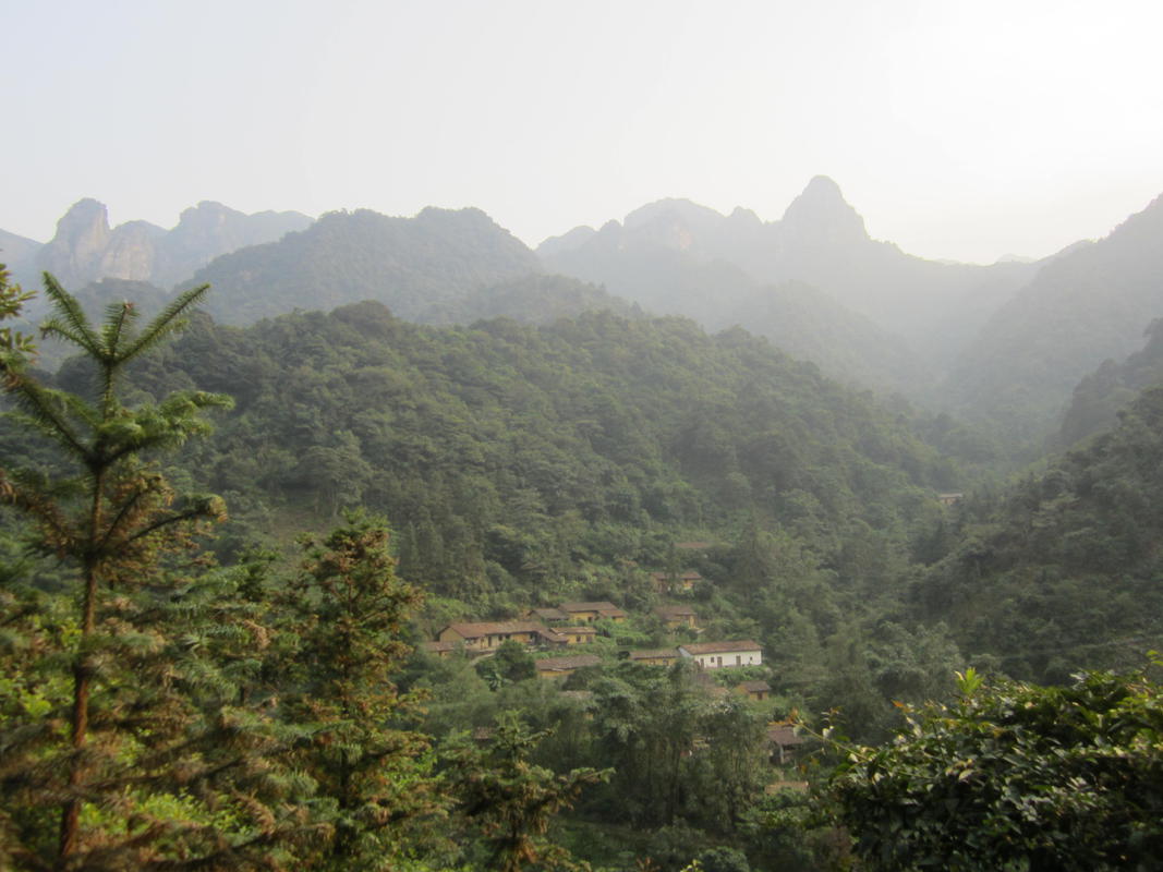 Село Пинкън - Pingkeng village