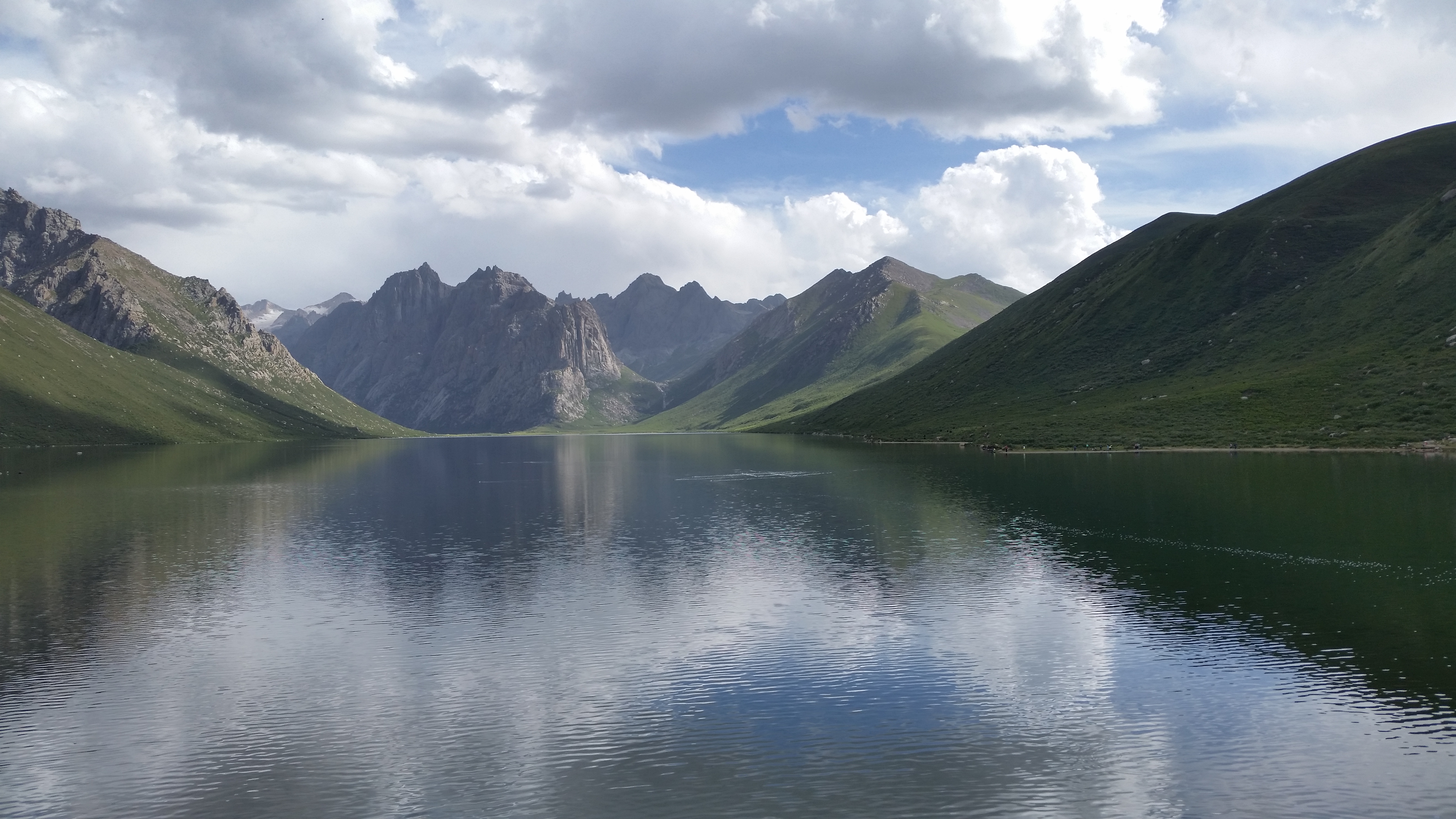 August 9: Nyenbo Yurtse (年保玉则,  གཉན་བོ་གཡུ་རྩེ།), 4020 m altitude  Август 9: Ниенбо Юрце (年保玉则,  གཉན་བོ་གཡུ་རྩེ།), 4020 м височи