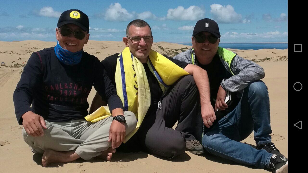 August 12: Golden Sands Bay desert (金沙湾沙漠།）, 3260 m altitude Август 12: Пустинята Залив Златни пясъци (金沙湾沙漠།）, 3260 м височина