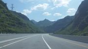 August 14: From Tianshui (天水）to Hanzhong (汉中), 1050 m altitude Август 14: От Тиеншуй (天水）към Ханджонг (汉中), 1050 м височина