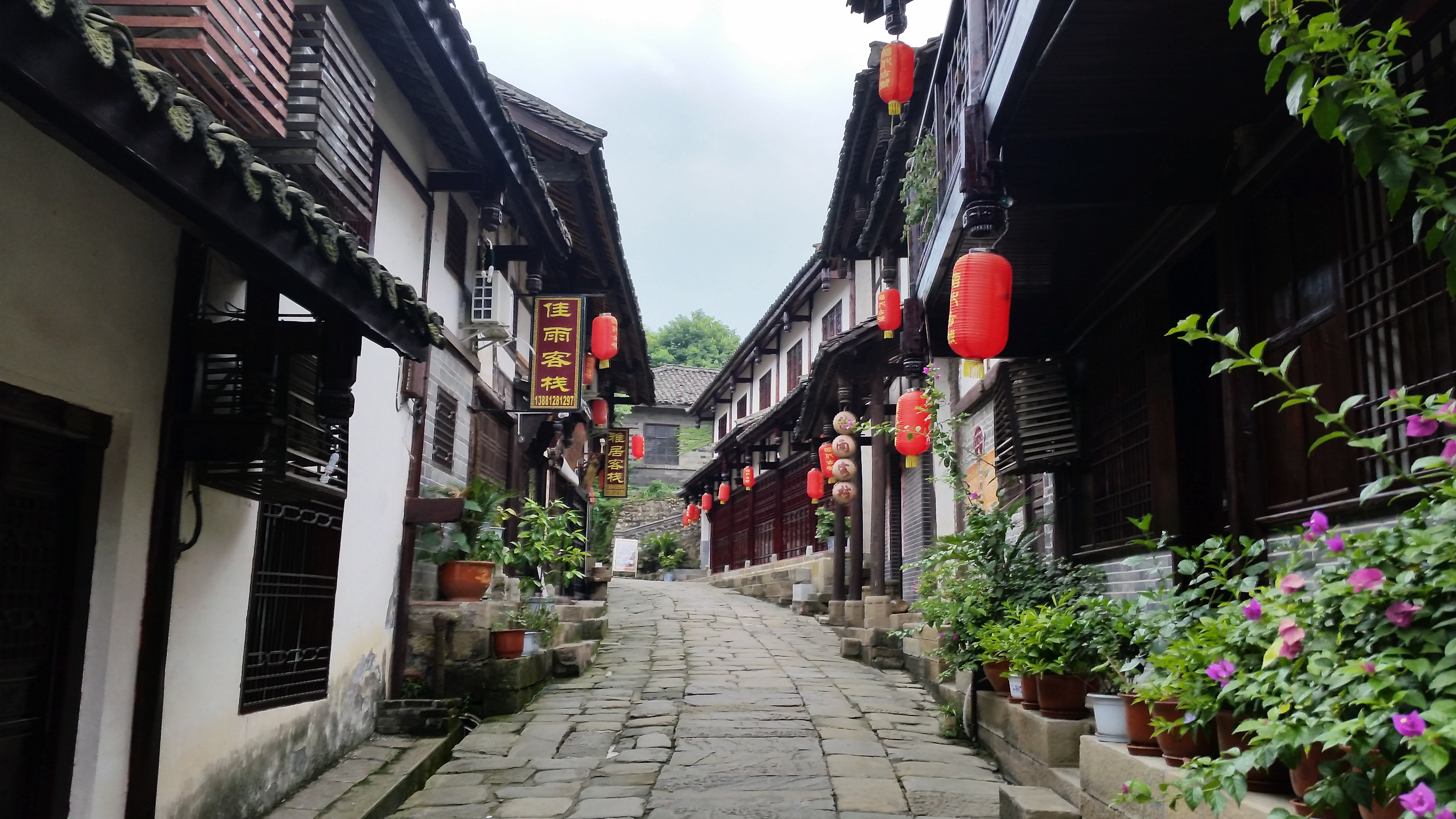 August 15: Zhaohua old town (昭化古城）, 490 m altitude Август 15: Старинен комплекс Джаохуа  (昭化古城）, 490 м височина