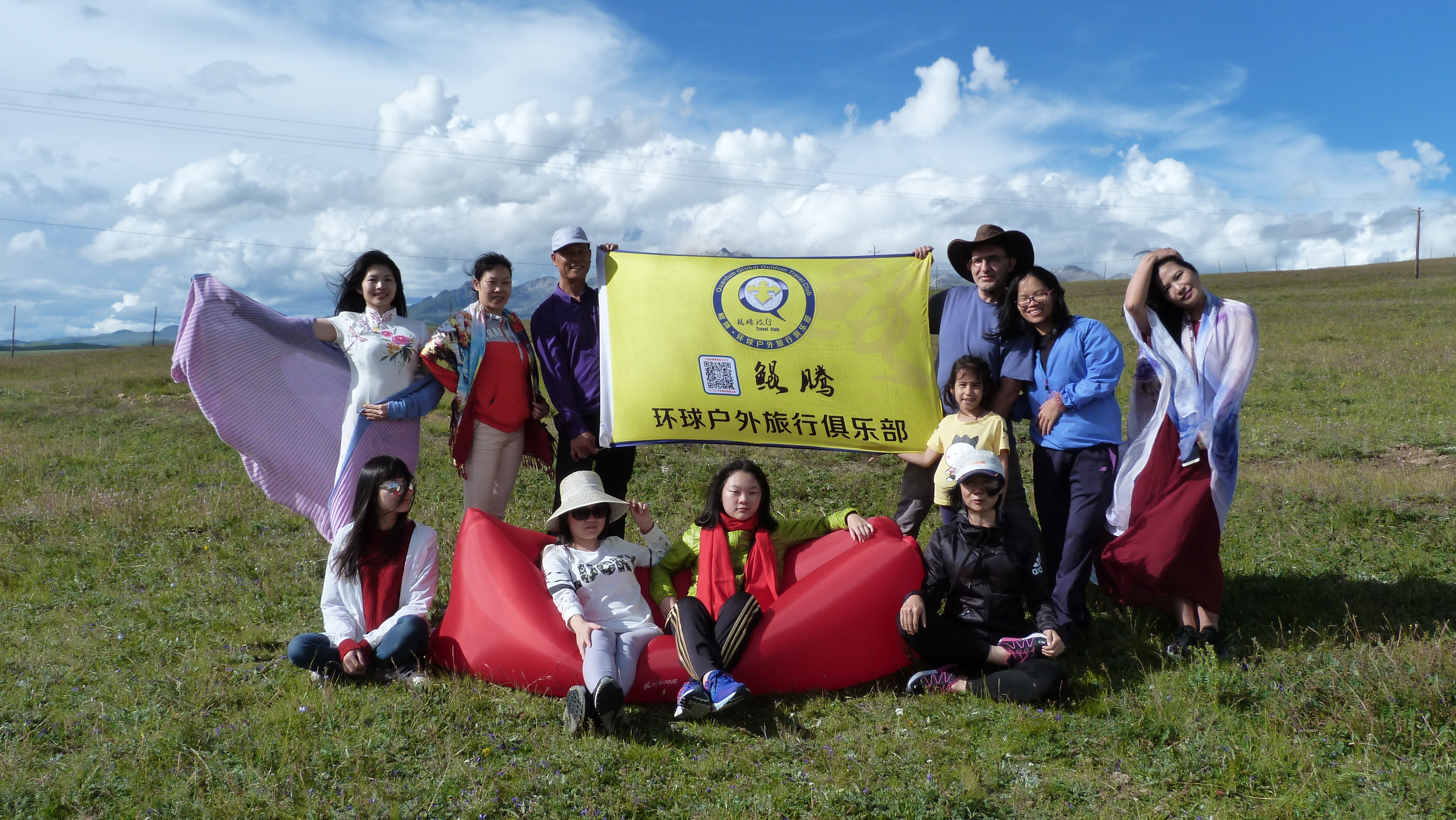 August 20: From Kangding (康定，དར་མདོ་གྲོང་ཁྱེར།）to Tagong (塔公，ྷ་སྒང་）, 3940 m altitude Август 20: От Кангдинг (康定，དར་མདོ་གྲོང་ཁྱེ