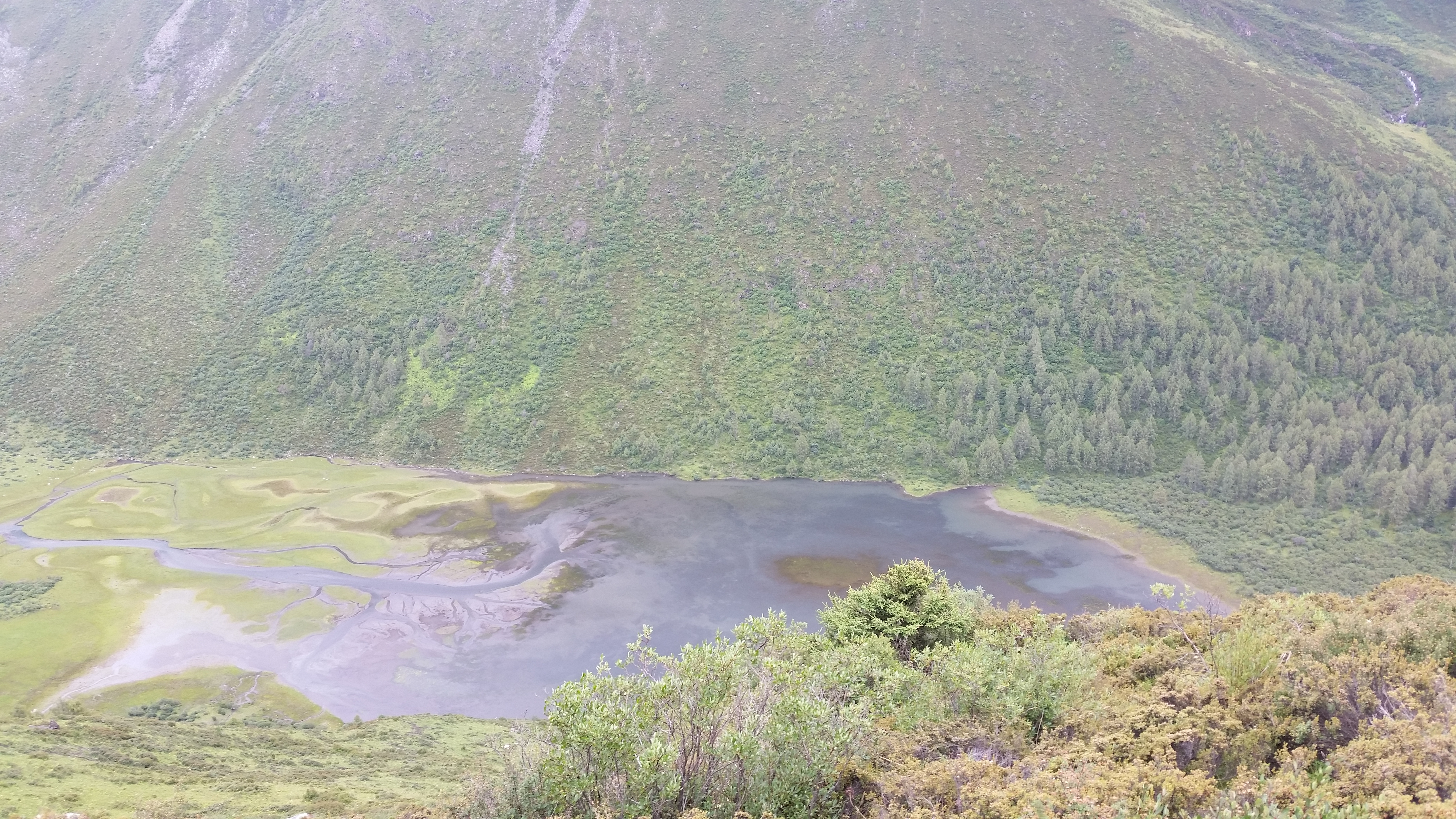 August 25: Mt. Four Sisters (Siguniang, 四姑娘山）, 4070 m altitude, to Haizigou valley  Август 25: Планината Четирите сестри (Siguni