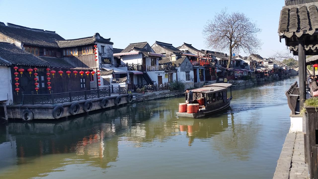 A walk in Xitang Old townРазходка из стария град Ситанг