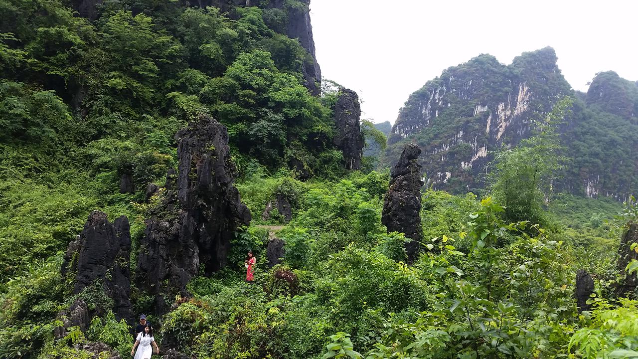 Yingxi- in Guanyin cave area
Ингси- в района на пещерата Гуанин