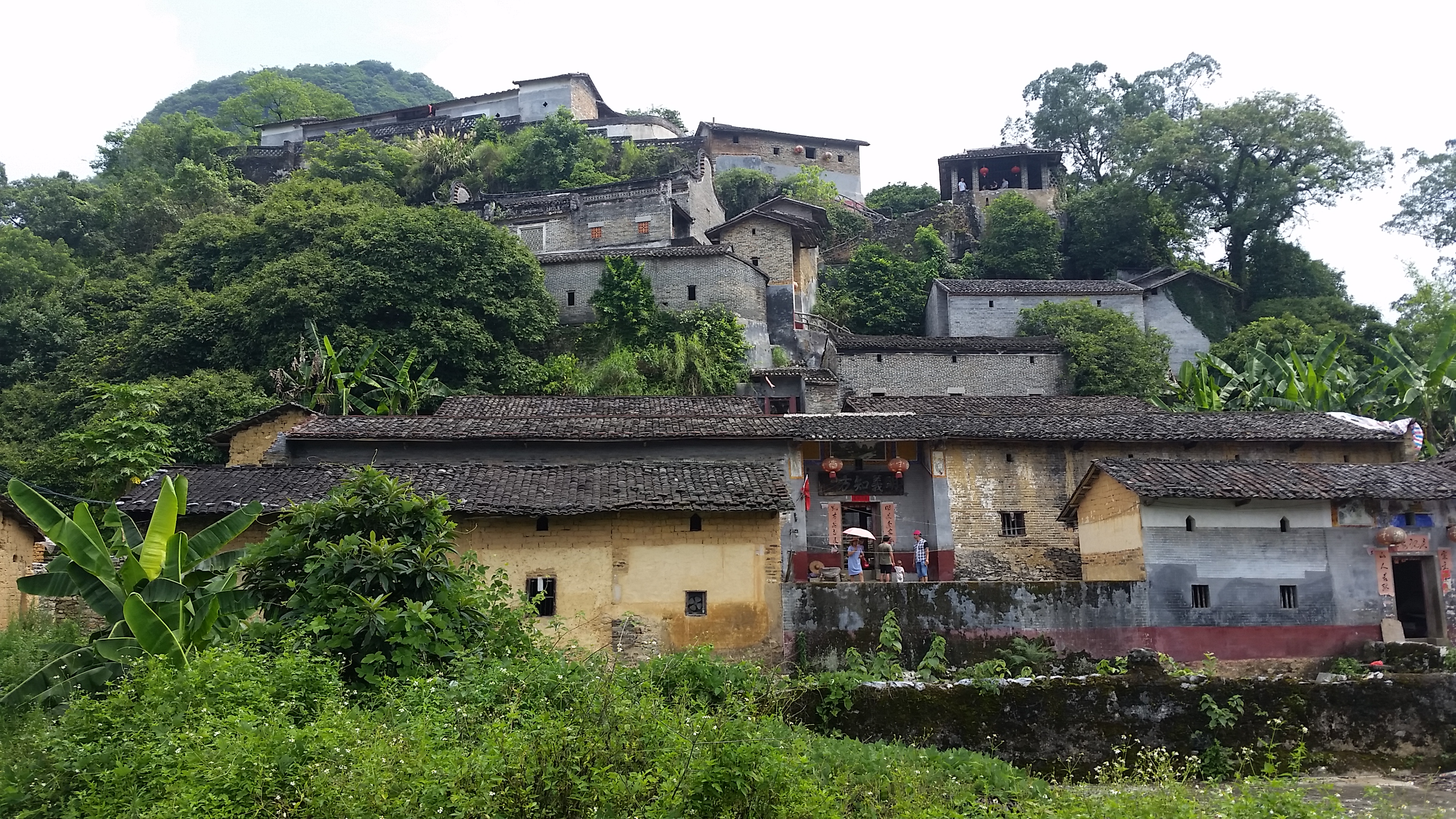 Yingxi- Pengjiaci Old village
Ингси- Старинното село Пъндзяцъ