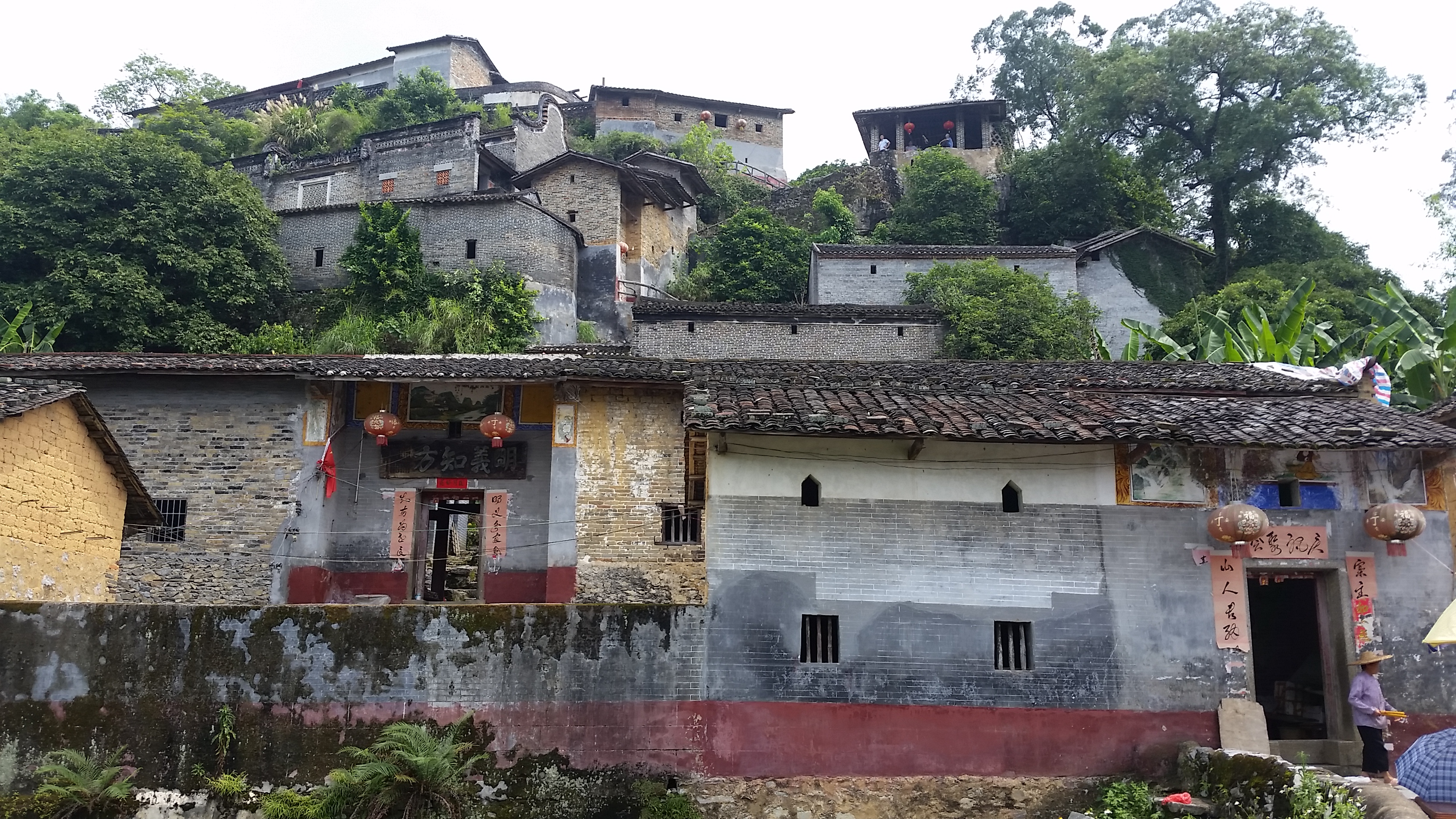 Yingxi- Pengjiaci Old village
Ингси- Старинното село Пъндзяцъ