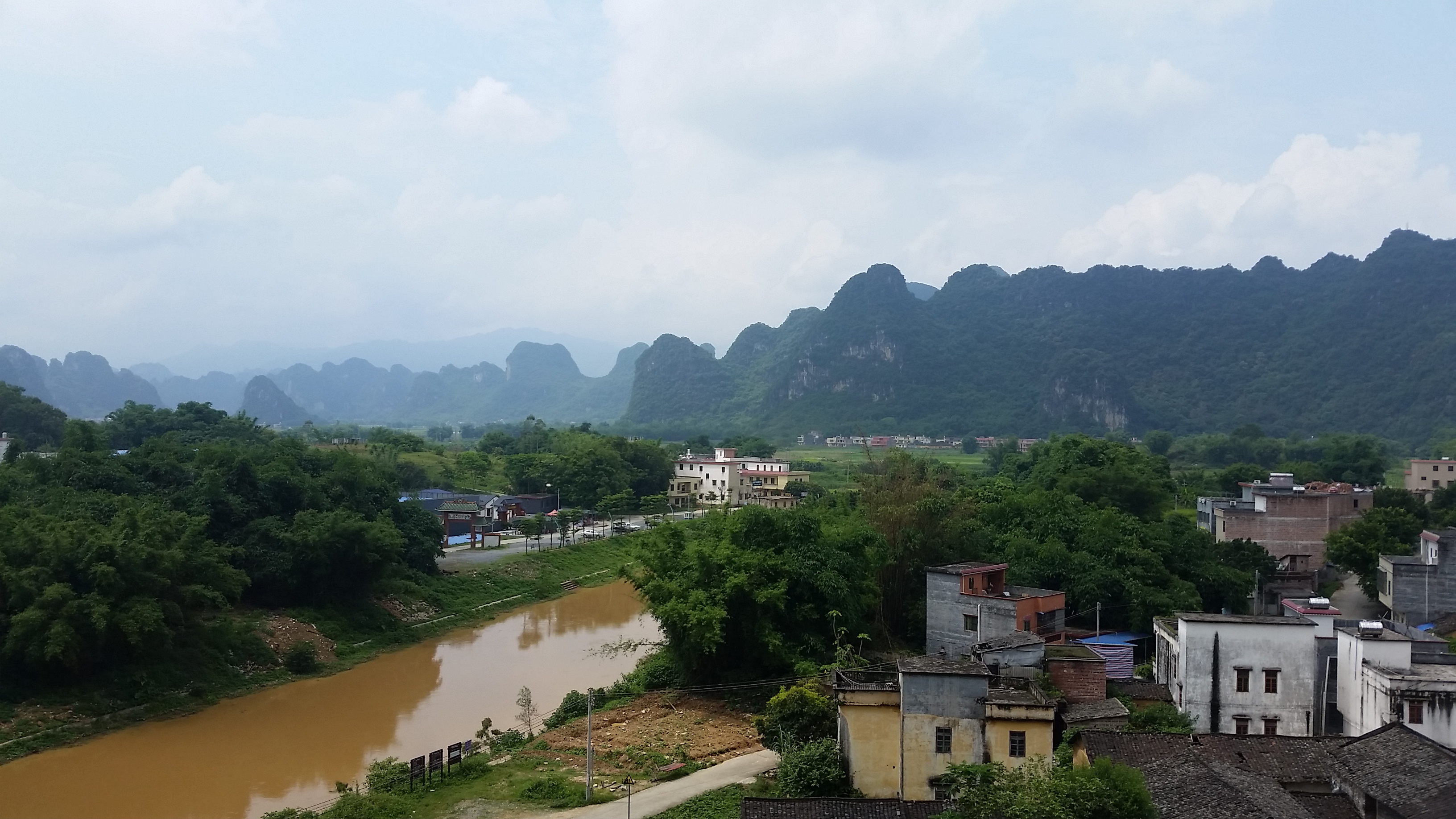 Yingxi- Pengjiaci Old village
Ингси- Старинното село Пъндзяцъ