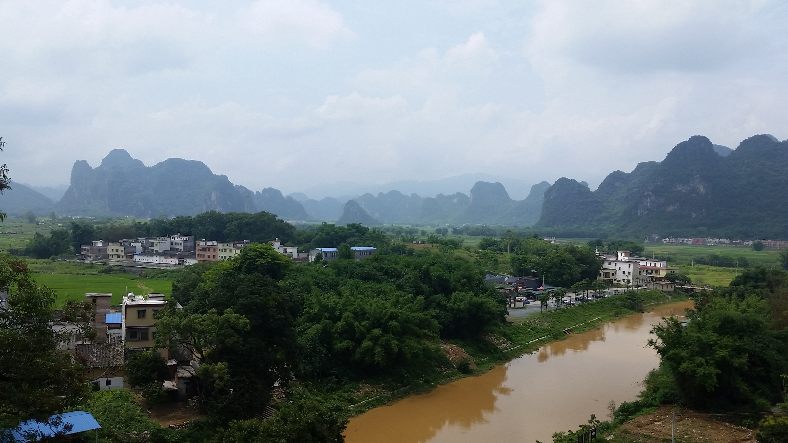 Yingxi- Pengjiaci Old village
Ингси- Старинното село Пъндзяцъ