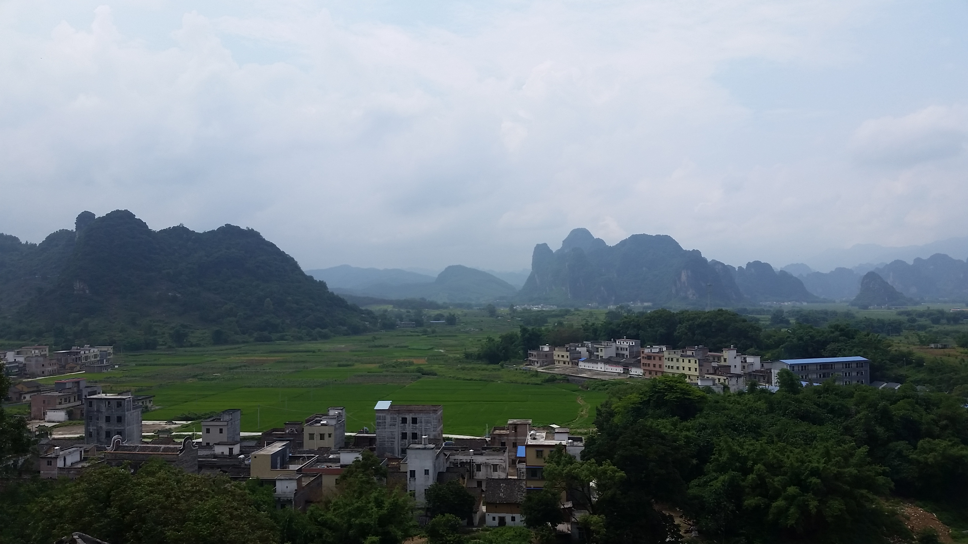 Yingxi- Pengjiaci Old village
Ингси- Старинното село Пъндзяцъ