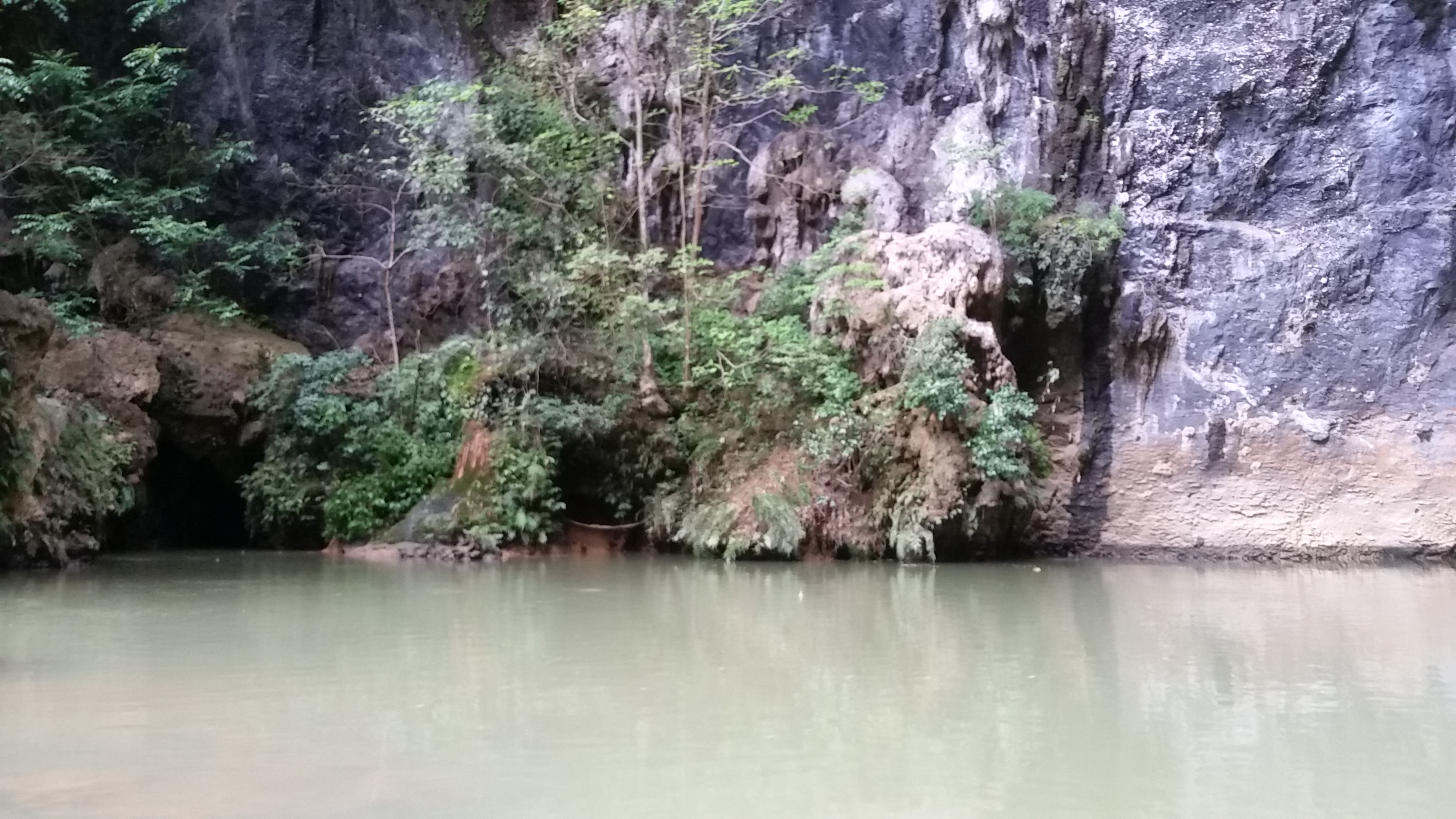 Yingxi- Tongtian underground river cave Ингси- пещерата с подземна река Тонгтиен