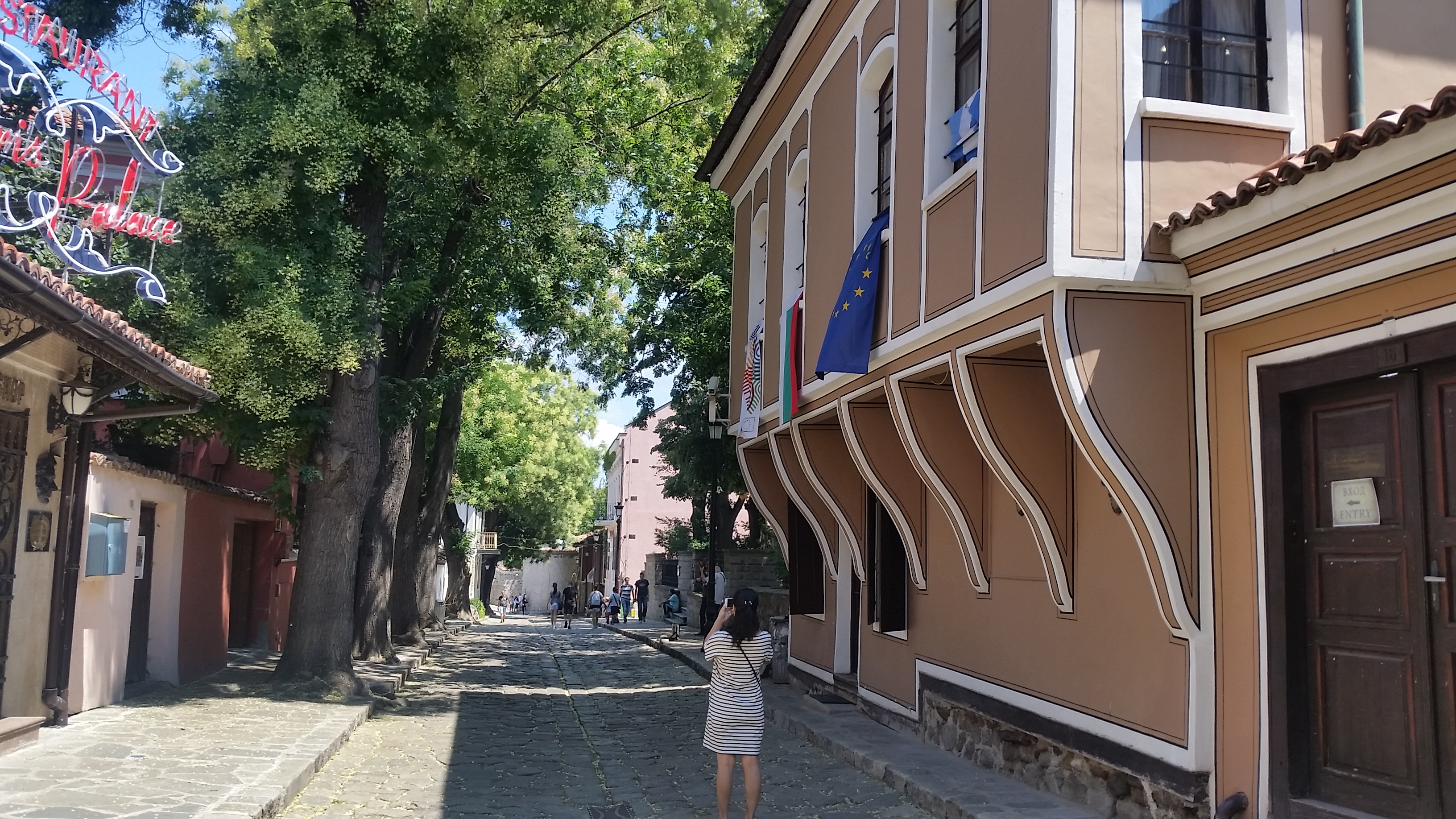 In Plovdiv- a second walk in the center and Old town
В Пловдив- втора разходка из центъра и Стария град