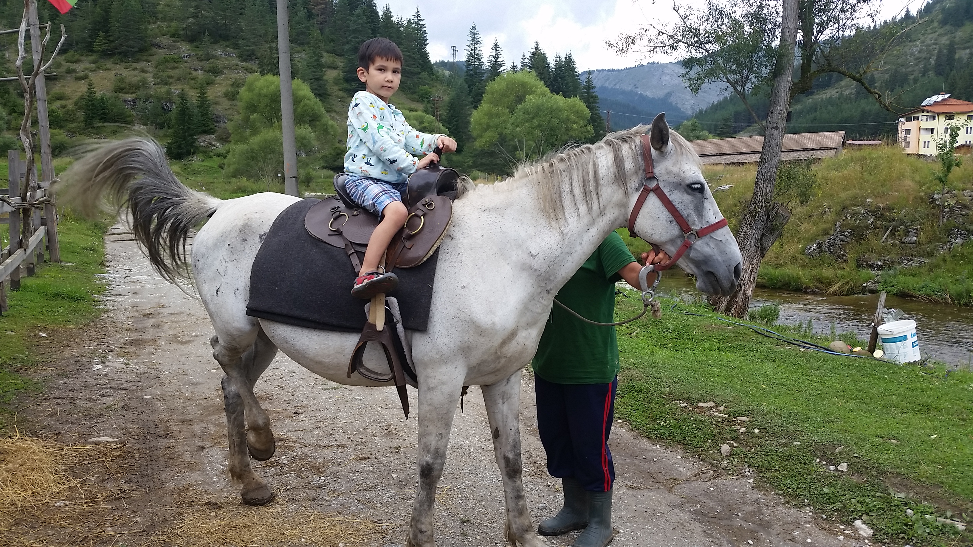 From Trigrad to Vodni pad and back
От Триград до Водни пад и обратно