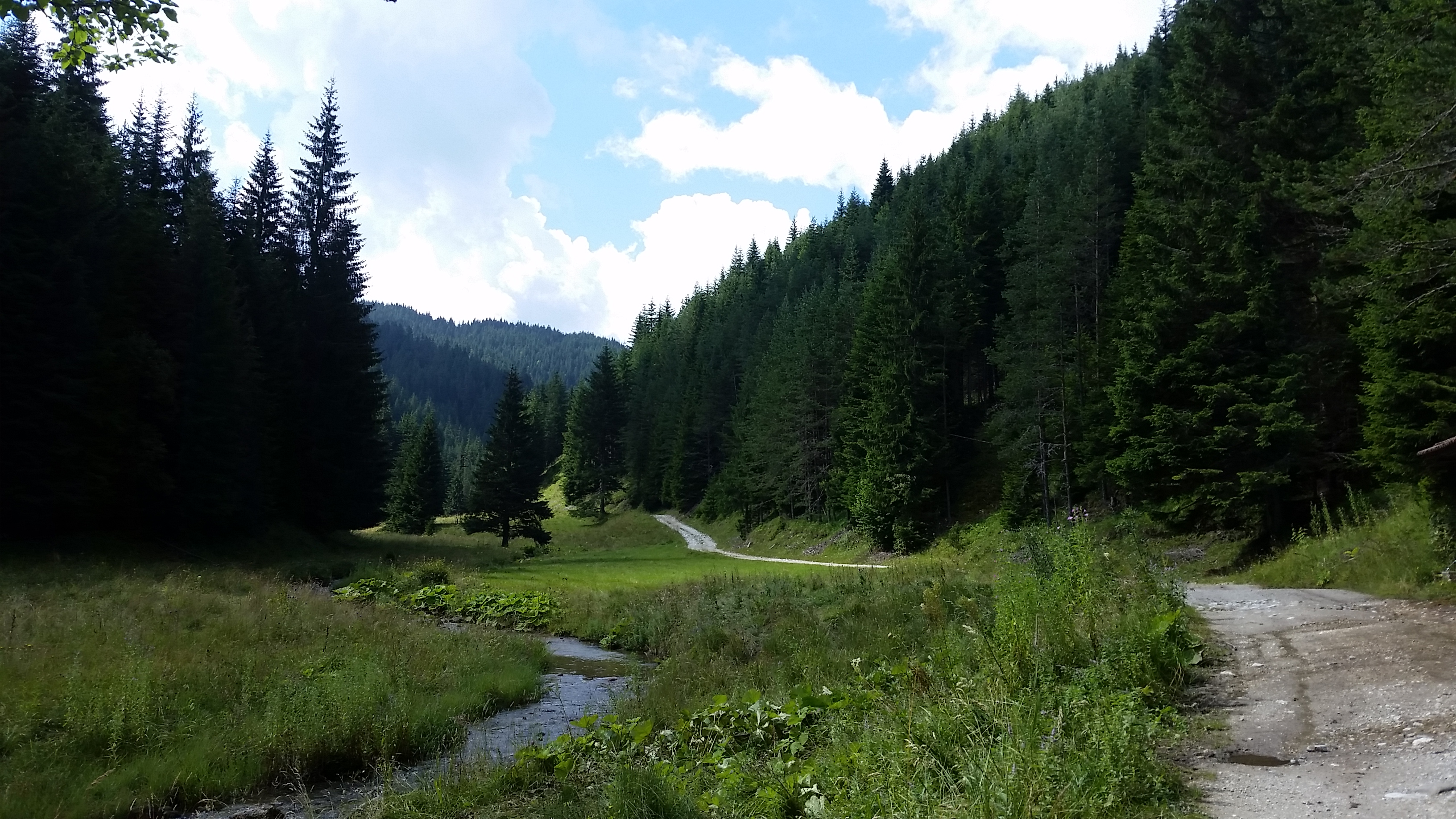 From Trigrad to Vodni pad and back
От Триград до Водни пад и обратно