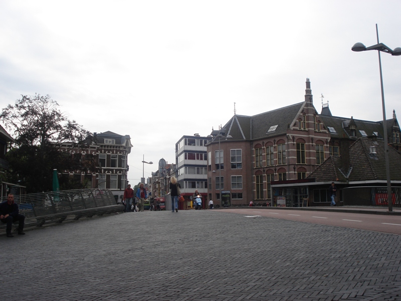 Leiden024