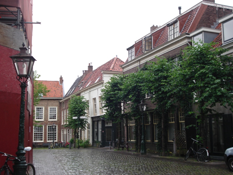 Leiden304