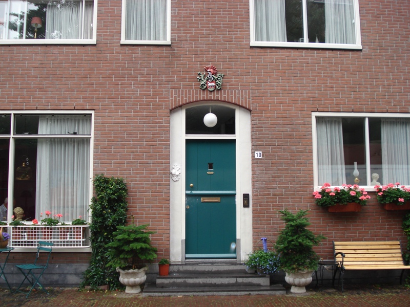Leiden320